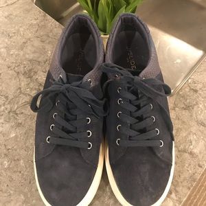 JSlide Platform Sneakers